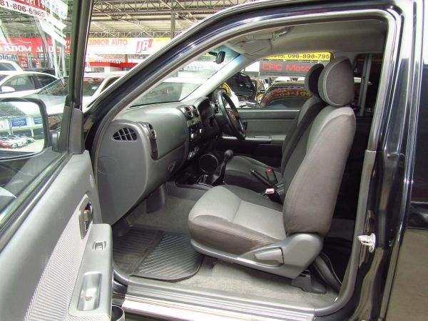 ISUZU D-MAX SPACECAB 2.5 HI-LANDER Supertitanium 2011/MT รูปที่ 4