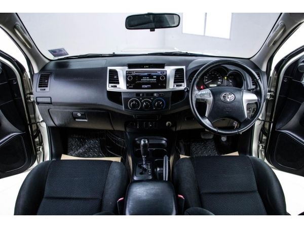 2014 TOYOTA VIGO 2.5 E CAB AT รูปที่ 4