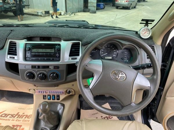 TOYOTA HILUX VIGO 2.5 E VN TURBO PRERUNNER รูปที่ 4