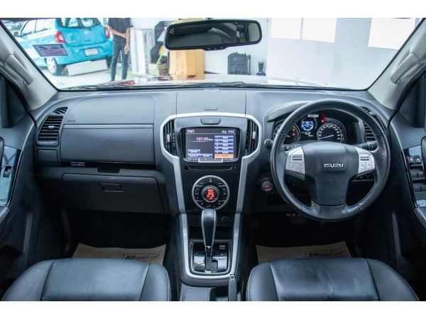 2019 ISUZU MU-X THE ONYX 1.9 DVD NAVI รูปที่ 4