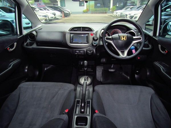 Honda Jazz 1.5S 2010/Auto รูปที่ 4