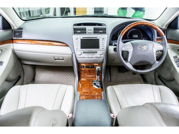 2010 TOYOTA CAMRY 2.4 HYBRID ผ่อน 4,044 บาท จนถึงสิ้นปีนี้ รูปที่ 4