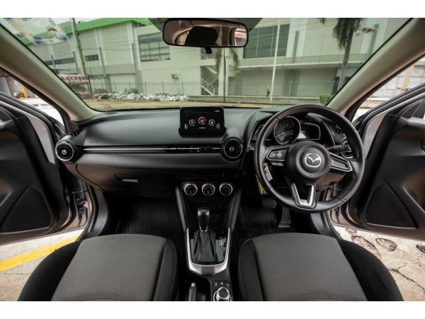 2018Mazda2 Sedan 1.5 Skyactiv XD ดีเซล(ส่งฟรีทั่วประเทศ) รูปที่ 4