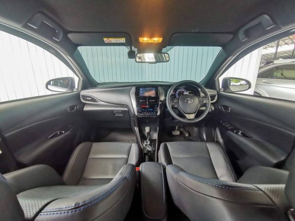 2021 TOYOTA YARIS ECO 1.2 SPORT PREMIUM ฟรีดาวน์ รูปที่ 4