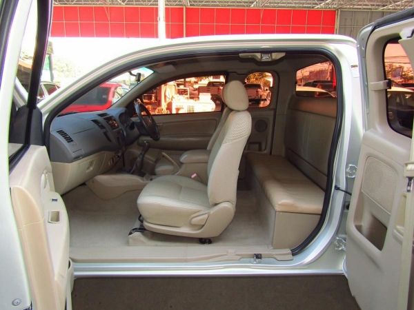 Toyota hilux vigo smart cab 2.5E MT/2010 รูปที่ 4