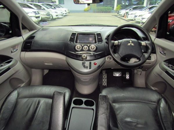 Mitsubishi space wagon 2.4 auto/2008 รูปที่ 4