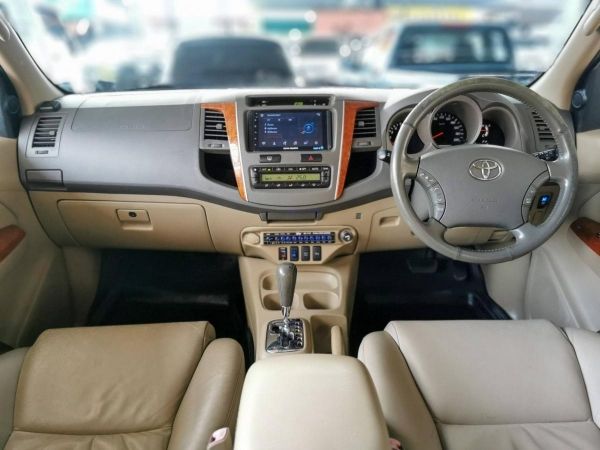 2009​ TOYOTA FORTUNER 2.7 V ติดเครื่องเสียงชุดใหญ่ รูปที่ 4