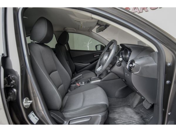 รถเก๋ง Mazda 2 Skyactive 1.3 Sports High Connect ปี18 C 4675 รูปที่ 4