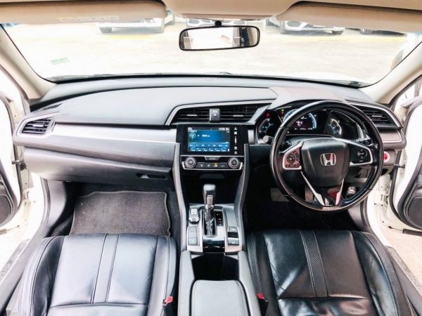 2018 Honda Civic FC 1.8EL ฟรีดาวน์ ขับฟรี 90 วัน รูปที่ 4