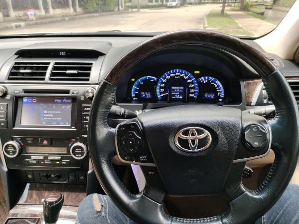 TOYOTA CAMRY HYBRID 2.5 DVD 2013 รูปที่ 4