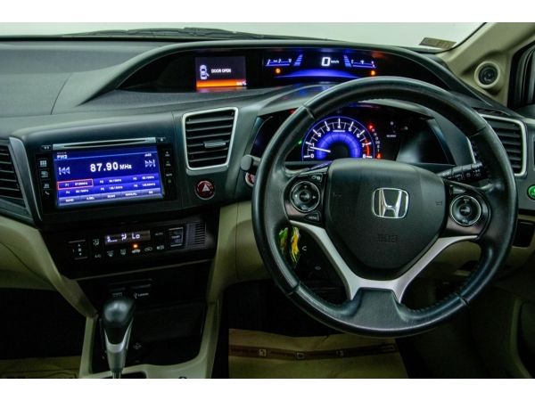 2015 HONDA CIVIC FB 1.8ES  ผ่อน 4,751 บาท 12เดือนแรก รูปที่ 4