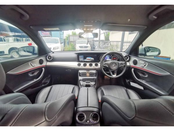 2018​ Mercedes-Benz  E-CLASS E350e 2.0 AVANTGARDE ฟรีดาวน์ ขับฟรี 90 วัน รูปที่ 4