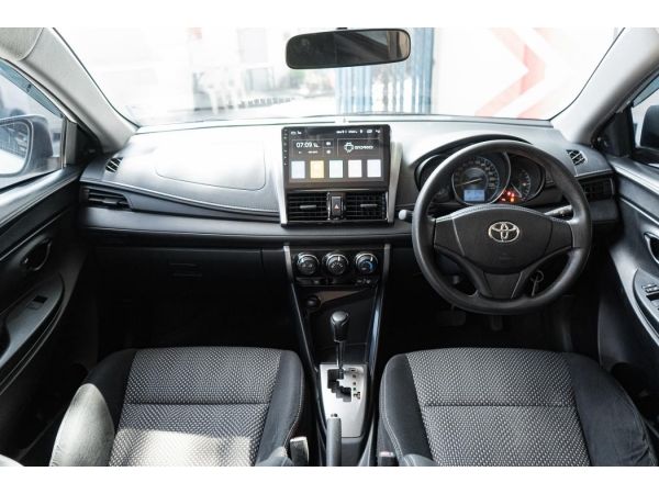 รถเก๋ง Toyota Vios 1.5 J ปี 17 C 8290 รูปที่ 4