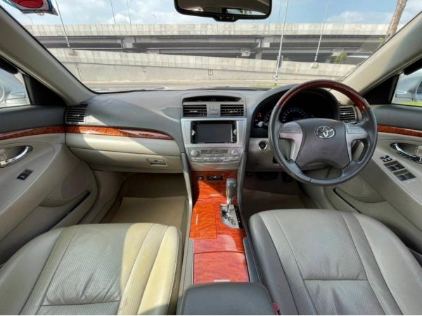 Toyota Camry hybrid 2.4 cd Auto year 2010 รูปที่ 4