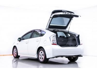 2011 TOYOTA  PRIUS 1.8  ผ่อน 3,378 บาท จนถึงสิ้นปีนี้ รูปที่ 4