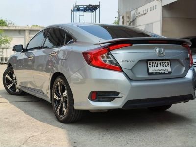 2016 Honda Civic FC 1.5 Rs Turbo เครดิตดีฟรีดาวน์ รูปที่ 4