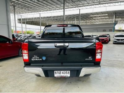 ISUZU D-Max  1.9 Z Ddi Hi-Lander CAB 4 Auto รถปี 2017  สีดำ รูปที่ 4