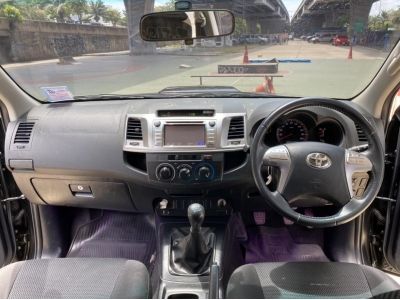 TOYOTA VIGO 2.5G PRERUNNER 4ประตู รูปที่ 4