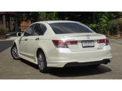 2011 HONDA ACCORD 2.4 EL NAVI *ฟรีดาวน์ แถมประกันภัย รูปที่ 4