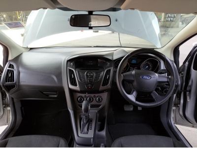 Ford Focus 1.6 Hatchback auto ปี 2013 รูปที่ 4