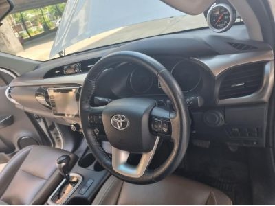 2016 Toyota Hilux Revo Prerunner Double Cab 2.5G AT รูปที่ 4