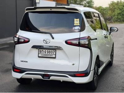 2017 TOYOTA NEW SIENTA 1.5 V TOP เครดิตดีฟรีดาวน์ รูปที่ 4