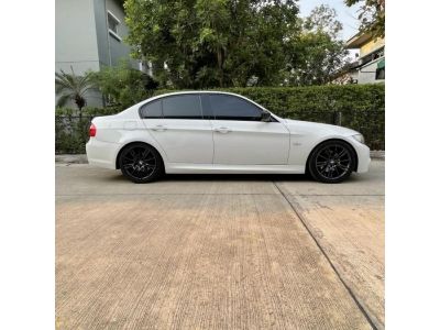 ลดราคาเหลือ 625000 บาท bmw e90 325i M sport รูปที่ 4