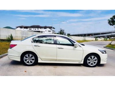 Honda accord 2.4 EL Navi Auto Year 2012 รูปที่ 4