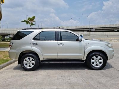 Toyota fortuner 3.0 V 2WD Auto Year 2009 รูปที่ 4