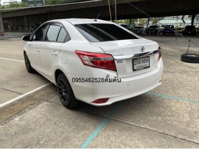 2013 TOYOTA VIOS 1.5 G สีขาว รถสวยเดิม มือเดียว ไมล์แท้ รูปที่ 4