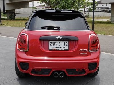 รถหรู สวยไม่ซ้ำใคร Mini Cooper S (F55) 2014 รูปที่ 4