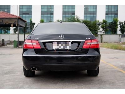 Mercedes Benz E class 1.8 Auto ปี 2011 รูปที่ 4