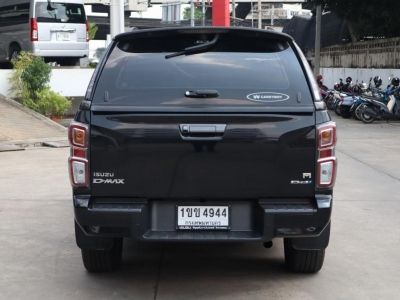 ฟรีดาวน์ รถบ้านมือเดียว ISUZU Dmax V-Cross 3.0 M 4x4 A/T ปี 19 รูปที่ 4