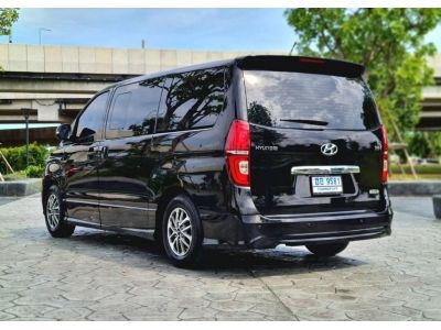 2019 HYUNDAI H-1  2.5 ELITE เครดิตดีฟรีดาวน์ รูปที่ 4