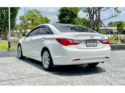 2011 HYUNDAI SONATA  2.0 S Sport เครดิตดีฟรีดาวน์ รูปที่ 4