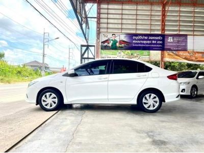 Honda new city 1.5 cc ปี 2560 ( 2017) สีขาว เกียร์ออโต้ รูปที่ 4