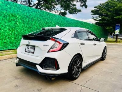 Honda Civic FK 1.5 RS Turbo Hatchback A/T ปี 2017 รูปที่ 4