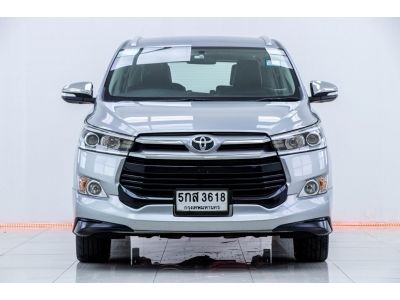 2017 TOYOTA INNOVA CRYSTA  2.8V   ผ่อนเพียง​ ​5,964 บาท​ 12เดือนแรก รูปที่ 4