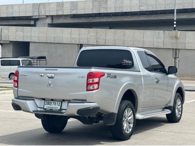 2017 MITSUBISHI TRITON Cab 2.4 GLS-Limited Plus เกียร์ออโต้ AT รูปที่ 4