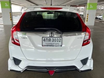 รถสวย Honda Jazz 1.5V 2015 รถบ้านสวยสภาพเดิมๆ รูปที่ 4