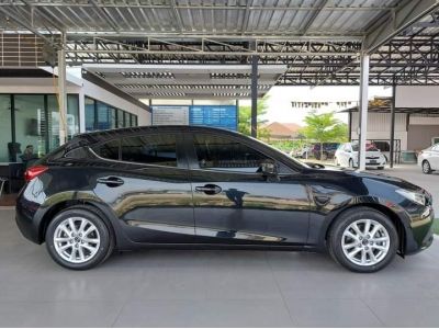 Mazda 3 2.0 C Sport Hatchback Auto 2016 รูปที่ 4