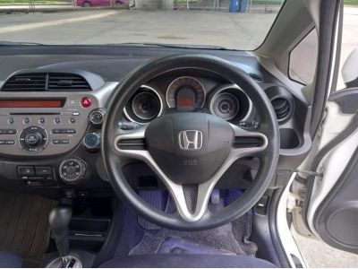 HONDA JAZZ 1.5V I-TEC เบนชิน ปี 2012 รูปที่ 4