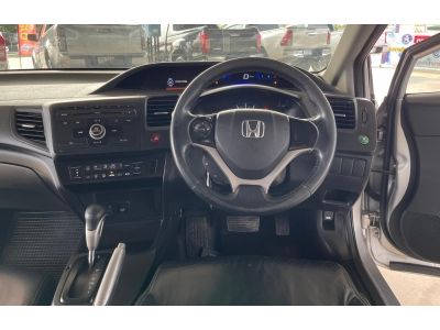 HONDA CIVIC FB 1.8 E i-VTEC A/T 2014 รูปที่ 4