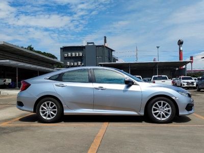 ฟรีดาวน์ TOYOTA CIVIC 1.8 E (FC) 2018 รูปที่ 4