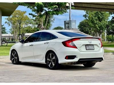 2016 HONDA CIVIC FC 1.5 TURBO RS  เครดิตดีฟรีดาวน์ รูปที่ 4