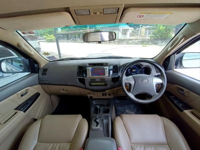 Toyota  Fortuner รูปที่ 4