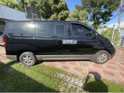 ขาย Hyundai H1 Deluxe ปี 2011 รถบ้านมือเดียวจากห้าง รูปที่ 4