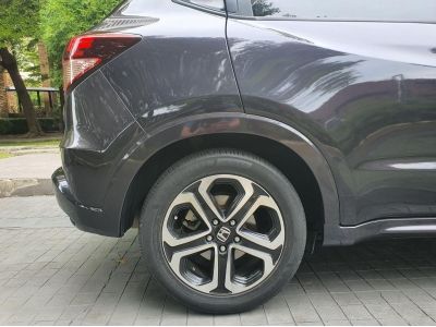 HONDA HR-V 1.8E Lemited MY2016 สีเทาดำ รูปที่ 4