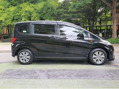 Honda FREED 1.5SE สีดำ MY2013 รูปที่ 4