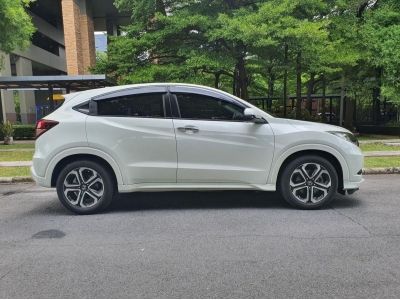 Honda HR-V 1.8E Limited MY16 สีขาว รูปที่ 4